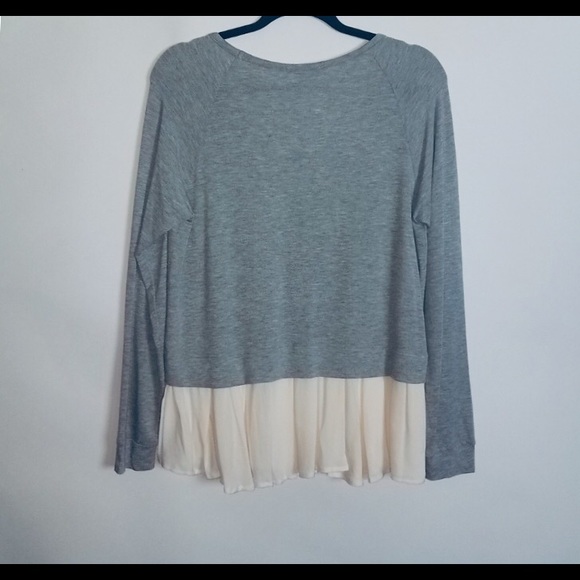 SOLD Ella Moss Gray with Cream Skirted Bottom - Picture 4 of 5